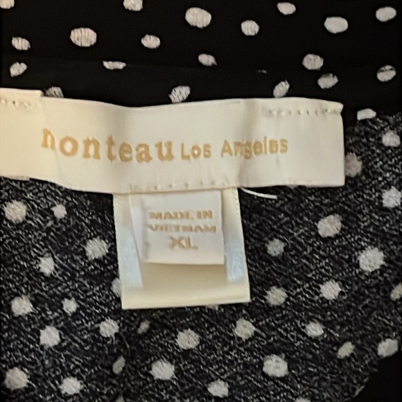 Monteau Los Angeles Black and White Polka Dot Women's Top - Picture 2 of 10